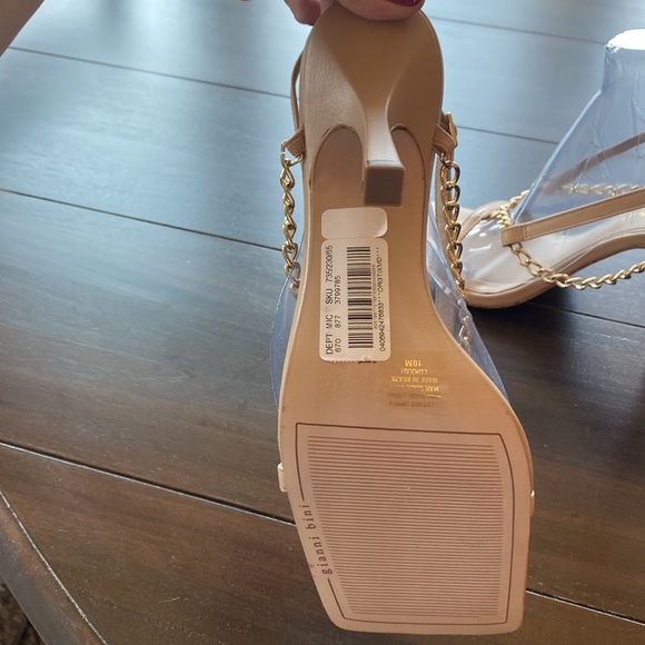 Gianni Bini Nude Dress Heels - Picture 6 of 7